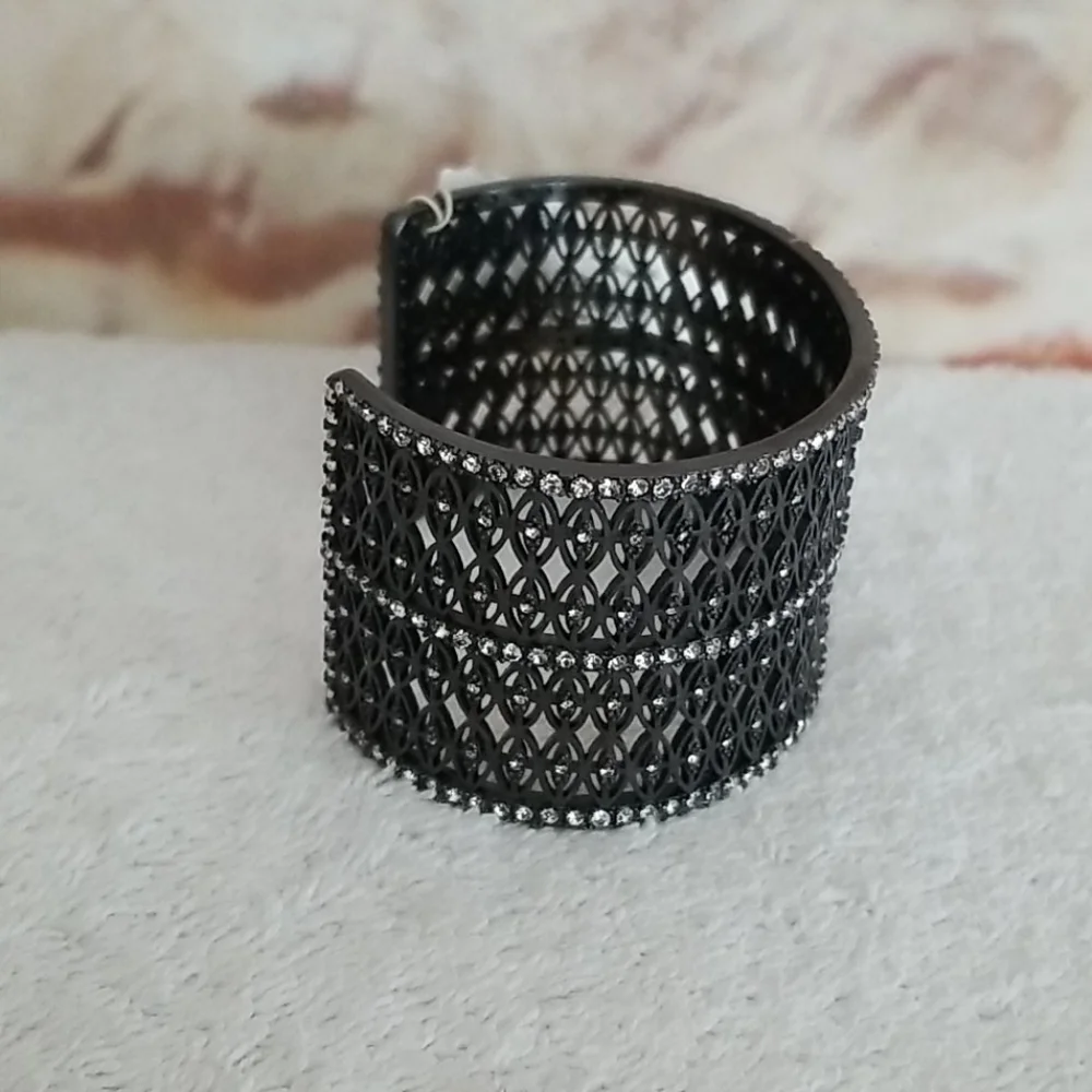 New Lucky Brand Crystal Cuff Bracelet